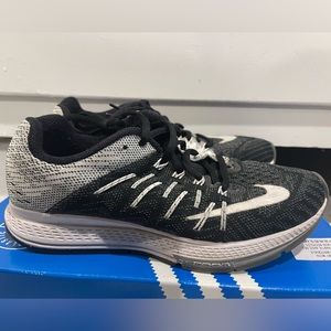 Nike Zoom Elite 8